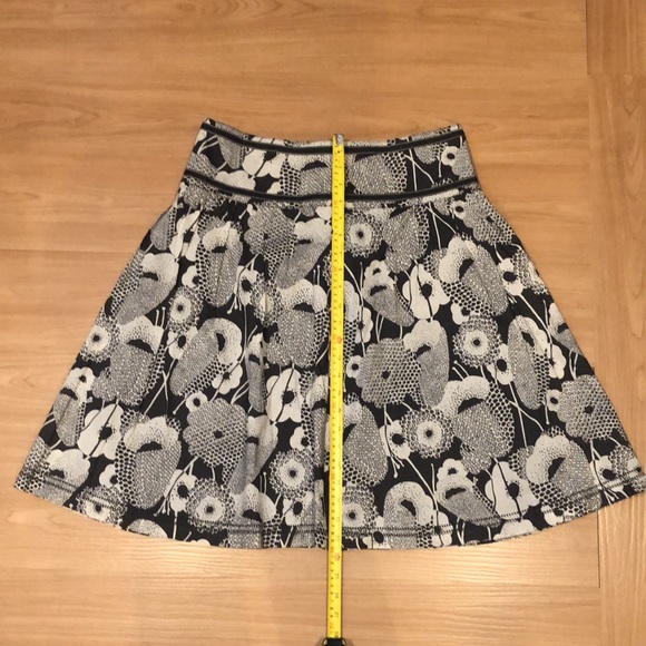 Modest ALine black/ white flour skirt ESPRIT, EU38/US8, 100%cotton - Picture 2 of 13